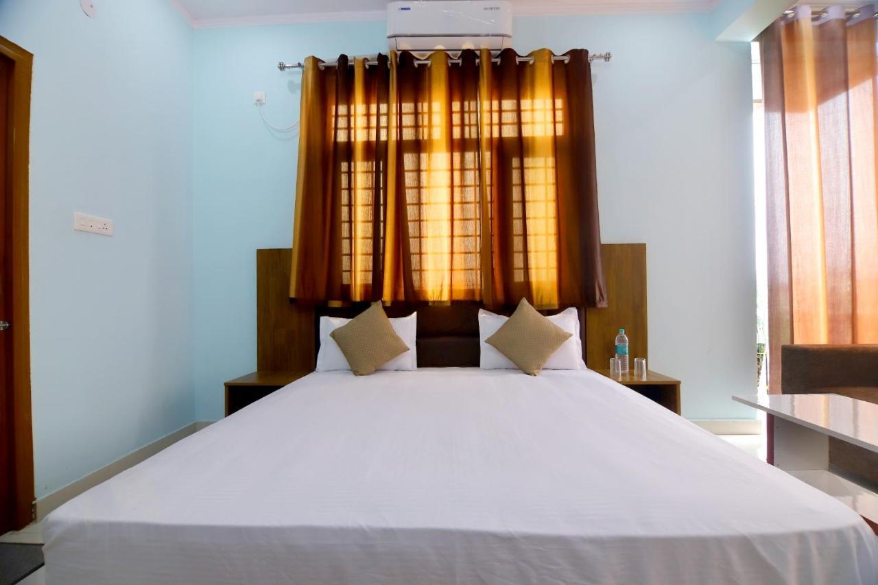 Hotel Comfort Inn Homestay เดห์ราดุน ภายนอก รูปภาพ