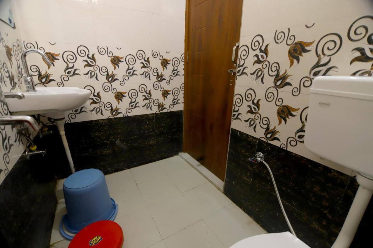 Hotel Comfort Inn Homestay เดห์ราดุน ภายนอก รูปภาพ